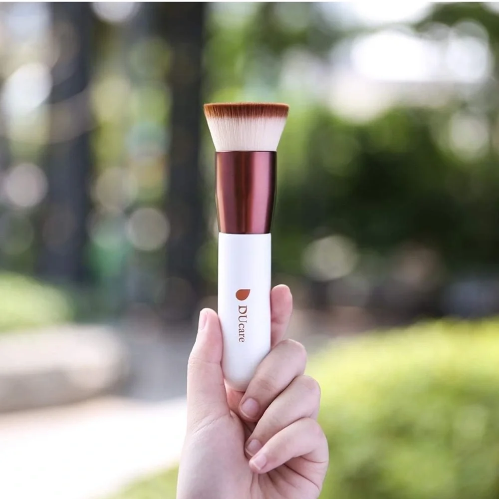 DUcare Foundation Brush,Flat Top Kabuki Professional Makeup Brush - Picture 5 of 9